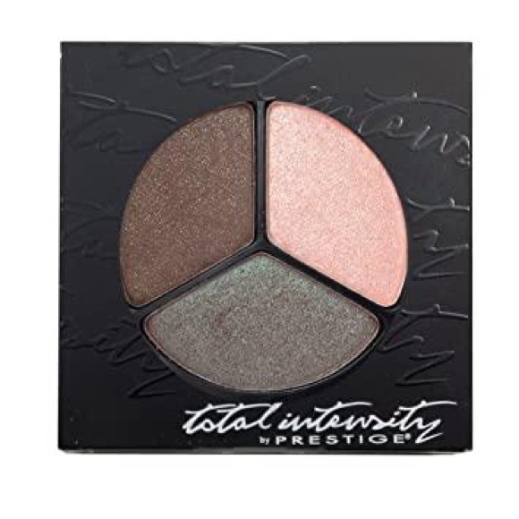 NWT Prestige Total Intensity Bold Trio Eyeshadow - Picture 1 of 5